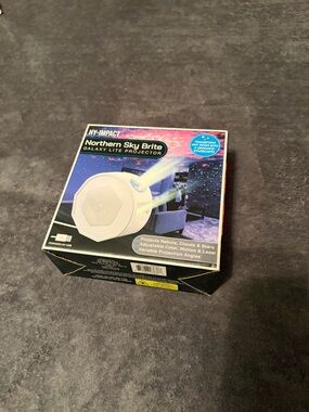 Northern Sky Brite Galaxy Lite Projector - White
